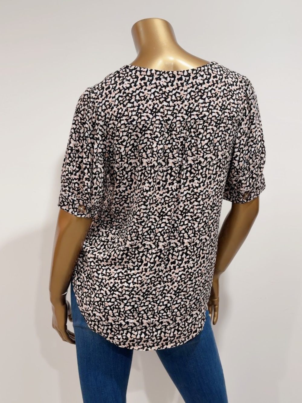 Maeve by Anthropologie Short Sleeve Button Down Blaise Top Size 10 - Picture 5 of 8